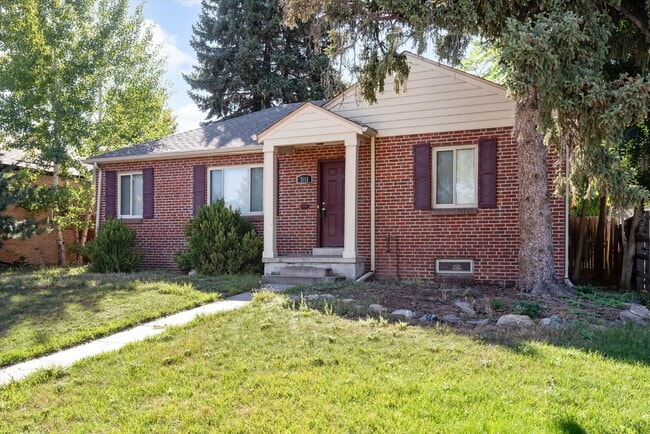 Photo - 3011 Dexter St