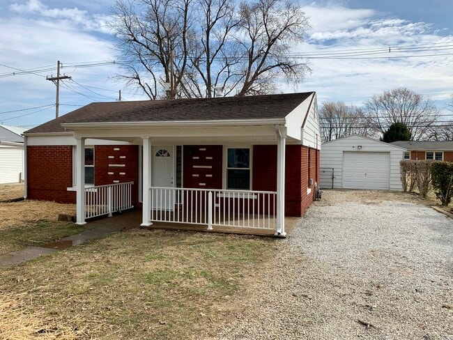 Building Photo - 112 Polster Dr