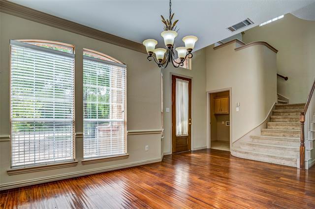 Photo - 5517 Hidden Creek Ln