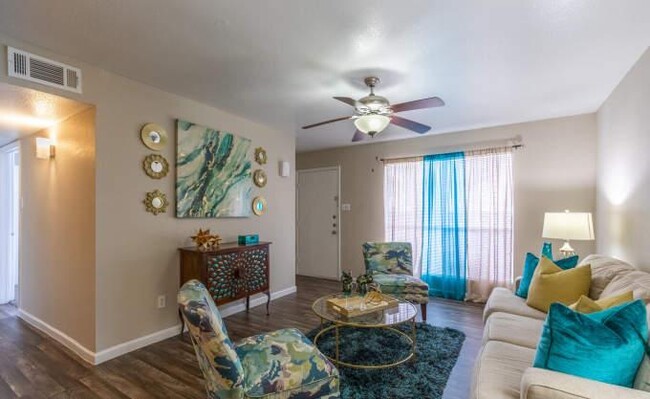 Building Photo - 1 bedroom in Houston TX 77084 Unit 1047 Rental