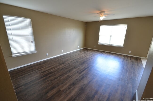 Photo - 9139 Laguna Hills