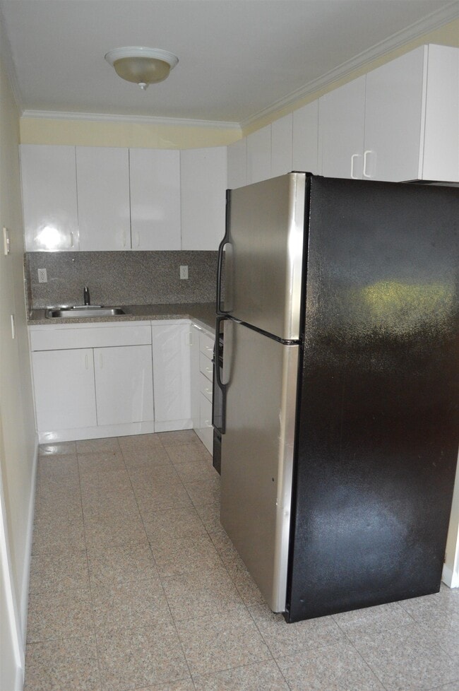 Photo - 420 Sheridan Pl