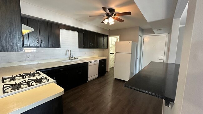 Photo - 2390 Bicentennial Ave Unit 12
