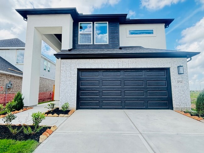 Building Photo - 9714 Periwinkle Chase Dr