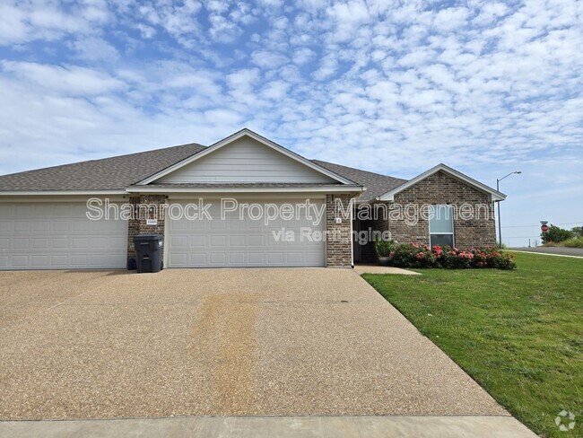 Building Photo - 11416 Goose Bay Dr Rental
