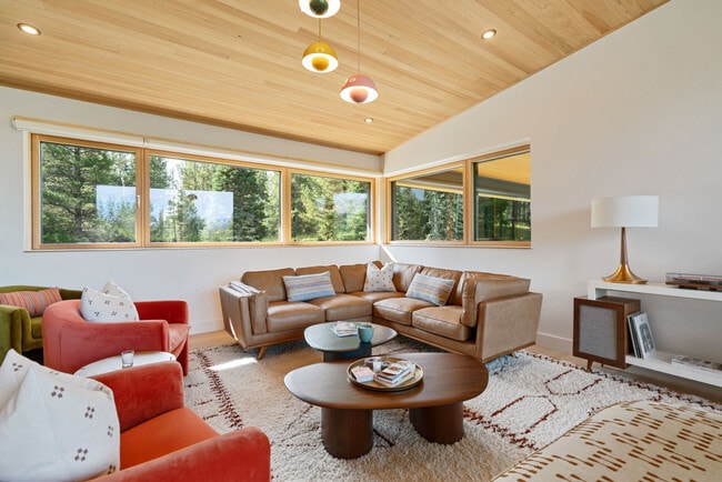 Photo - 730 Solitude Ln Unidad ID1309471P