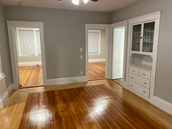 Photo - 17 Green St Unit 2