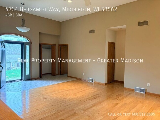 Photo - 4734 Bergamot Way