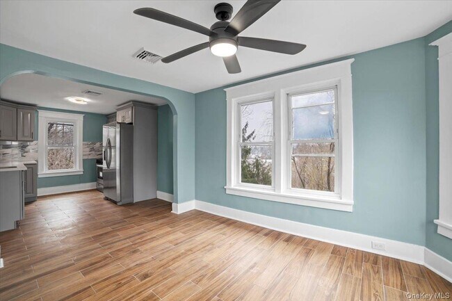 Photo - 143 Chatterton Pkwy Unit 2nd floor