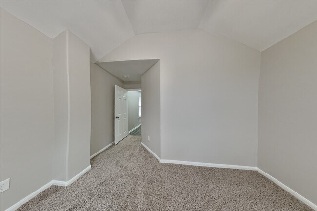 Photo - 6746 Windy River Ln