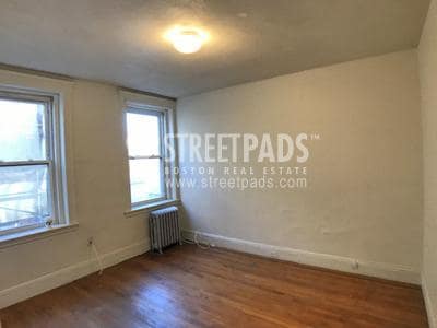 Photo - bedroom in Boston MA 02215