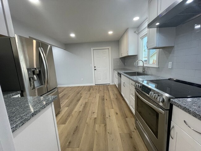 Photo - 1-148 1/2 Winema Way Unit 148 Winema