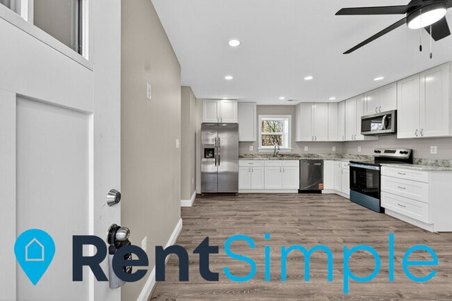 Photo - 5541 Sperryville Pike