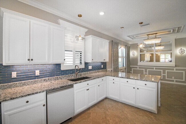 Photo - Sarasota National Annual Pool Home for Rent