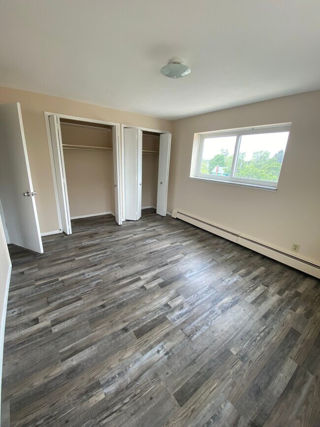 Photo - 14567 Madison Ave