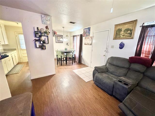 Photo - 915 N 7th St