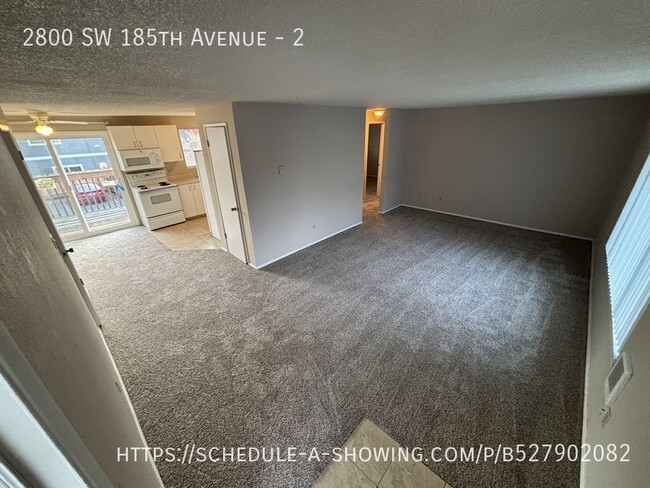 2br Upstairs Unit - Water, Sewer & Garbage... - 2br Upstairs Apartment Unit - Water, Sewer & Garbage... Unit 2