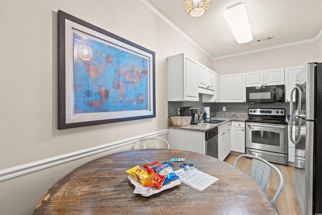 Photo - 9780 Leyland Dr