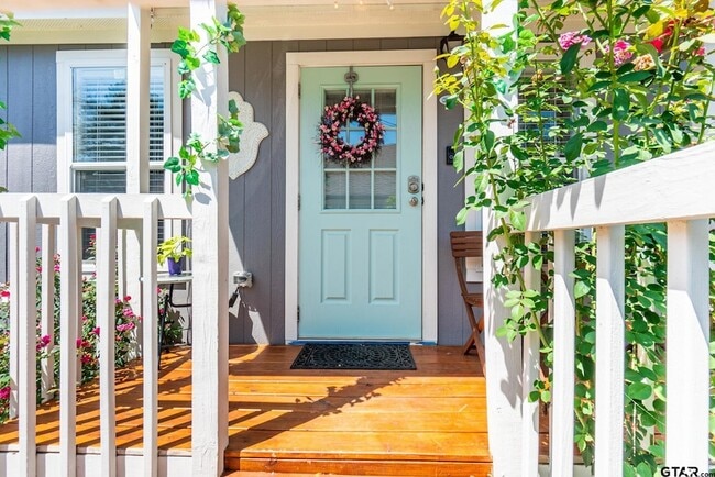 Photo - 10801 Harvest Wood Dr