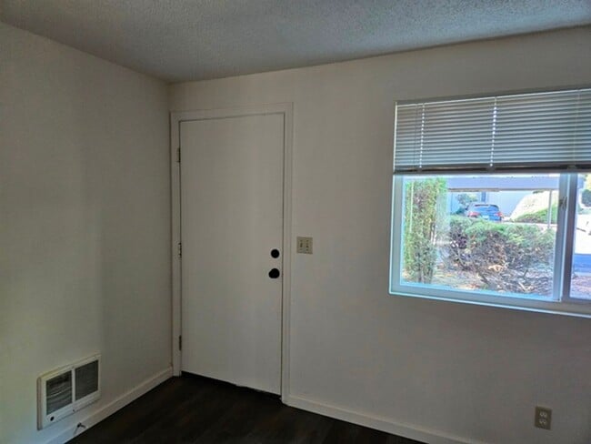 Photo - ft.cvllc01* Unit 42