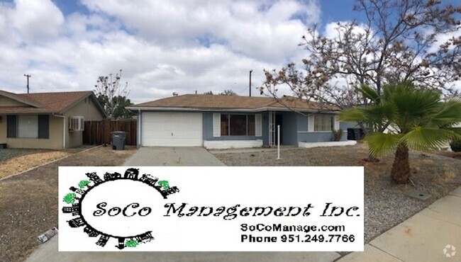 Building Photo - 3 Bedroom / 2 Bathroom Home in Hemet