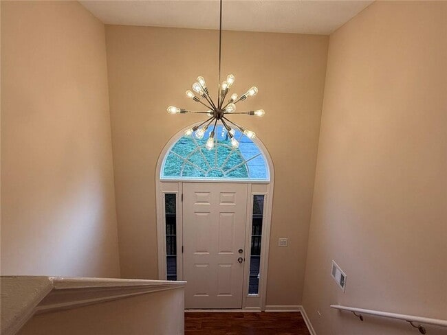 Photo - 175 River N Ct