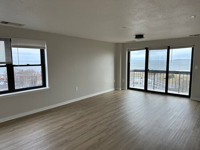 Photo - 12 Chancery Ct Unidad PH-7