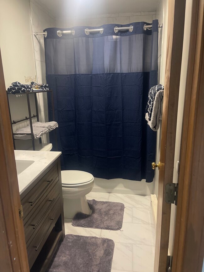 Photo - 69 Long St Unit 7