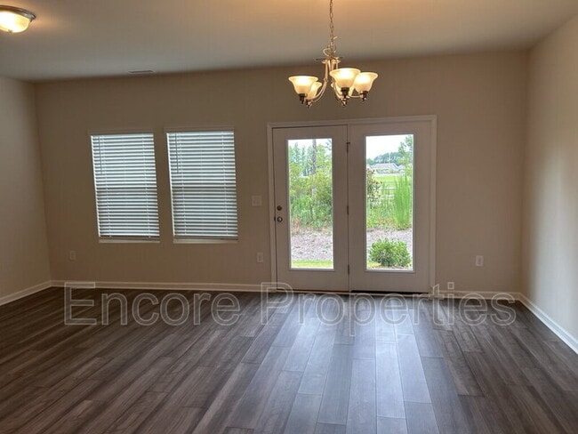 Photo - 240 Brook Farm Ln
