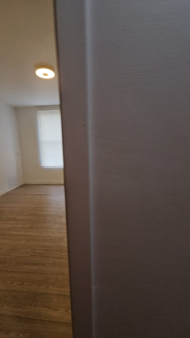 Photo - Estate of N 60th street Unit 3