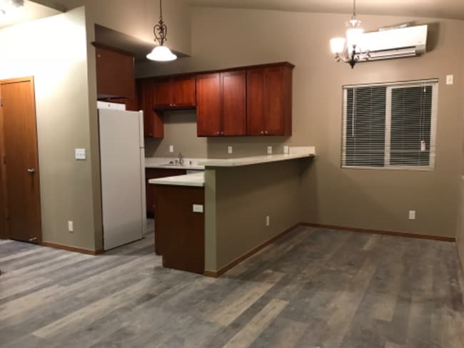 Photo - 321 N Wycoff Ave Unit 6