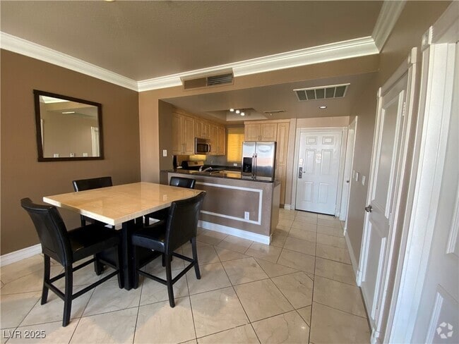 Building Photo - 210 E Flamingo Rd Unit 322 Rental