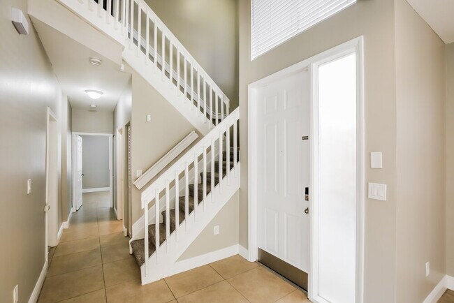 Photo - 15618 SW 112th Dr