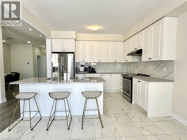 Photo - 189 Lilac Cir