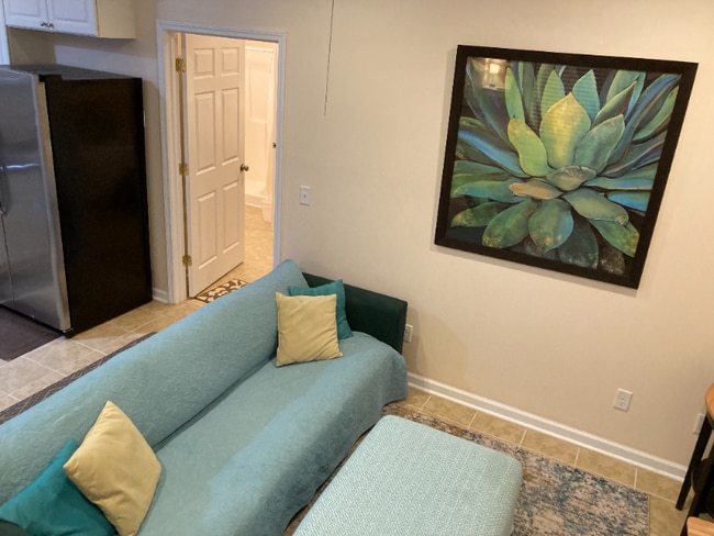Photo - 238 N Crestwood Dr