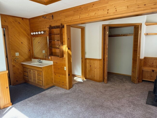 Photo - 3 Bedroom 2 Bath 2 Car Garage