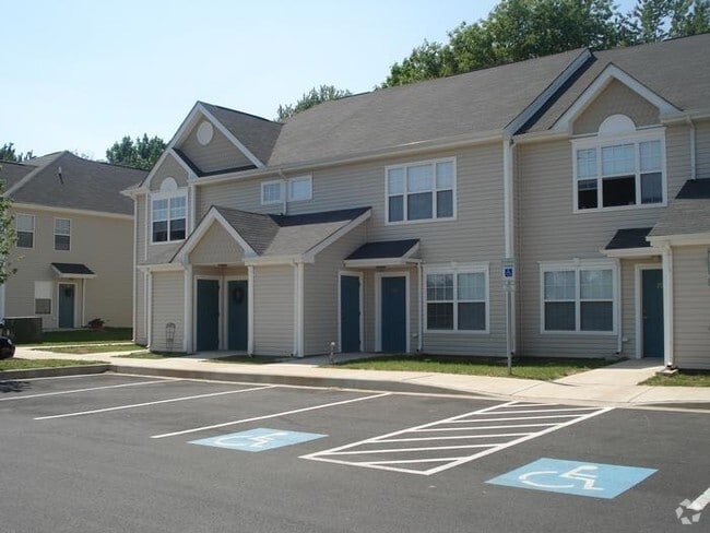 Primary Photo - Maple Heights Rental