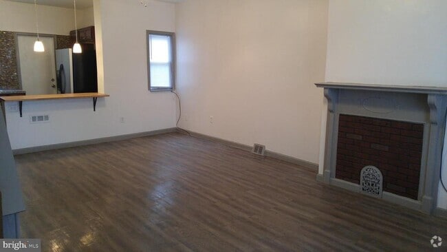 Building Photo - 1435 N Allison St Rental