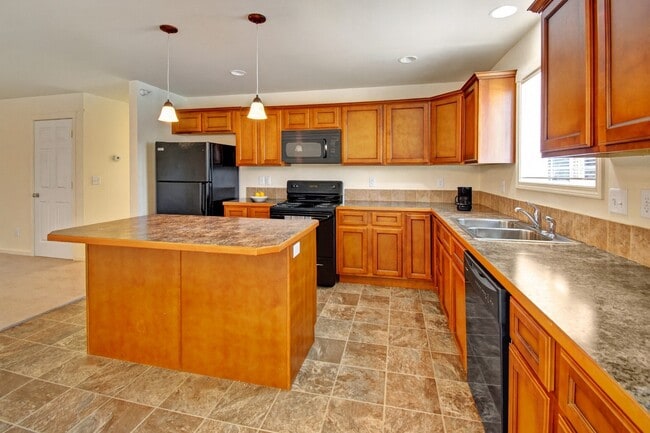 Photo - Phoenix Ridge