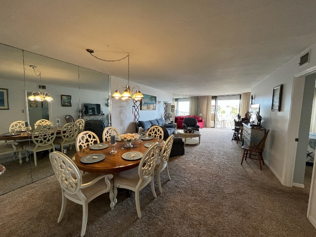 Photo - 6650 Sunset Way