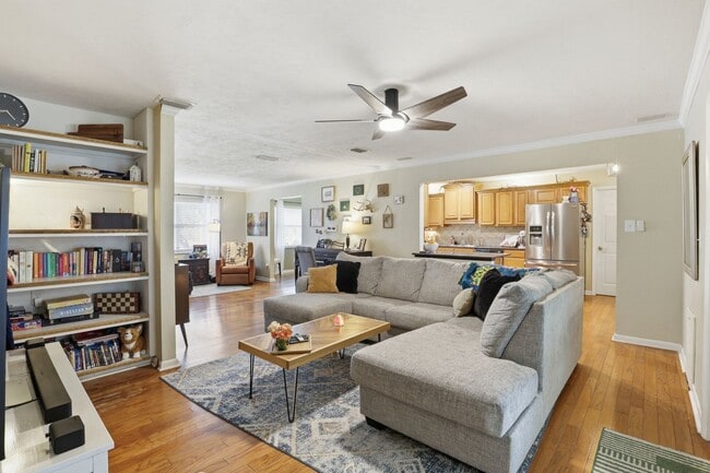 Photo - 4731 NW 39th St