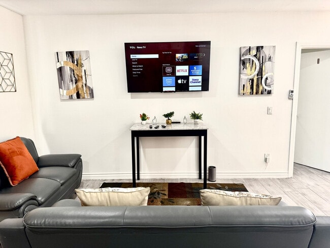 Photo - 10154 Campo Rd Unidad ID1471798P