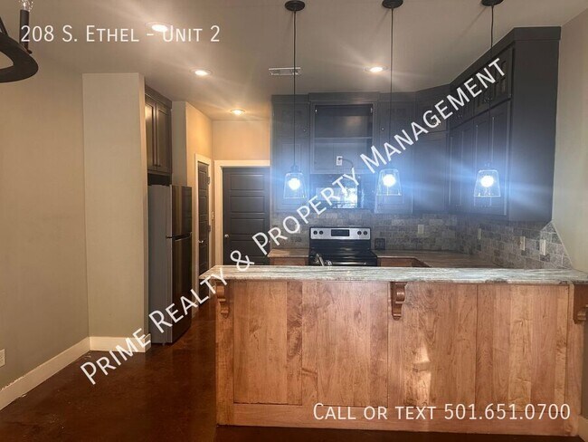 Photo - 208 S. Ethel-Unit 2 Unidad 2