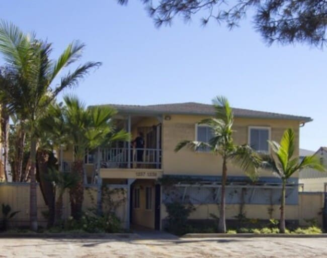1239 Hornblend St Unit 1