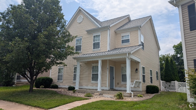 Building Photo - 1029 Glengarry Dr Rental