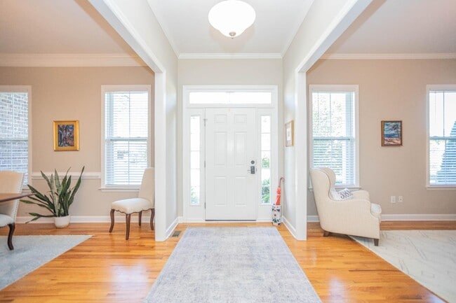 Photo - 311 Burnhill Ave