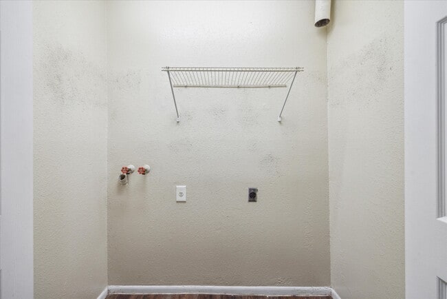 Photo - 23902 Silversmith Ln