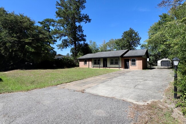 Photo - 6 Hilliard Dr