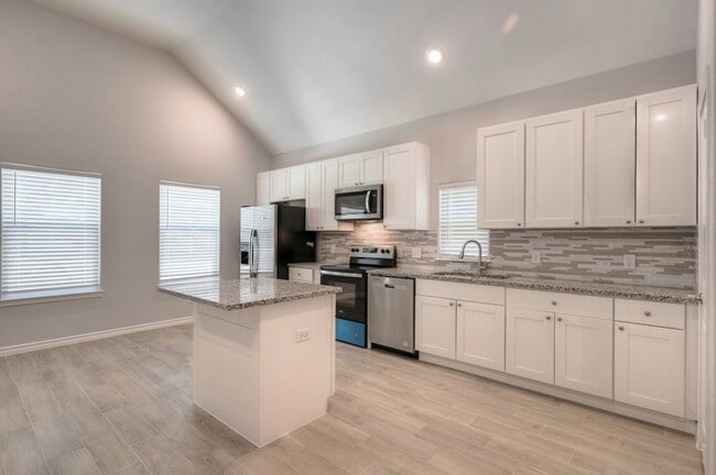 Photo - 9751 Black Gum