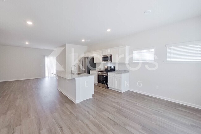 Photo - 2529 Banyan Cir